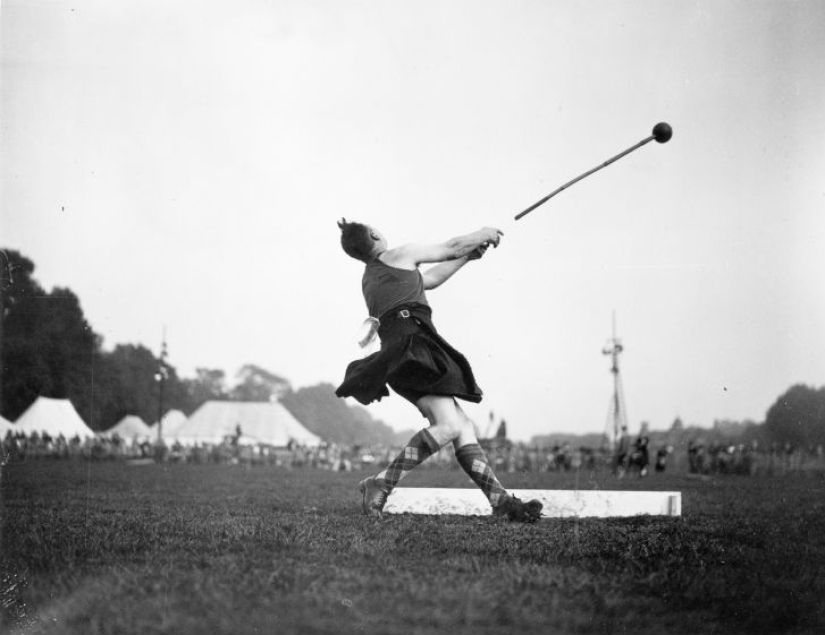 Strength, Courage and Flying Skirts - Highland Games in Scotland