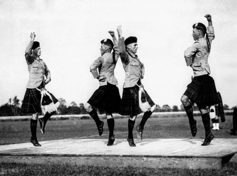 Strength, Courage and Flying Skirts - Highland Games in Scotland