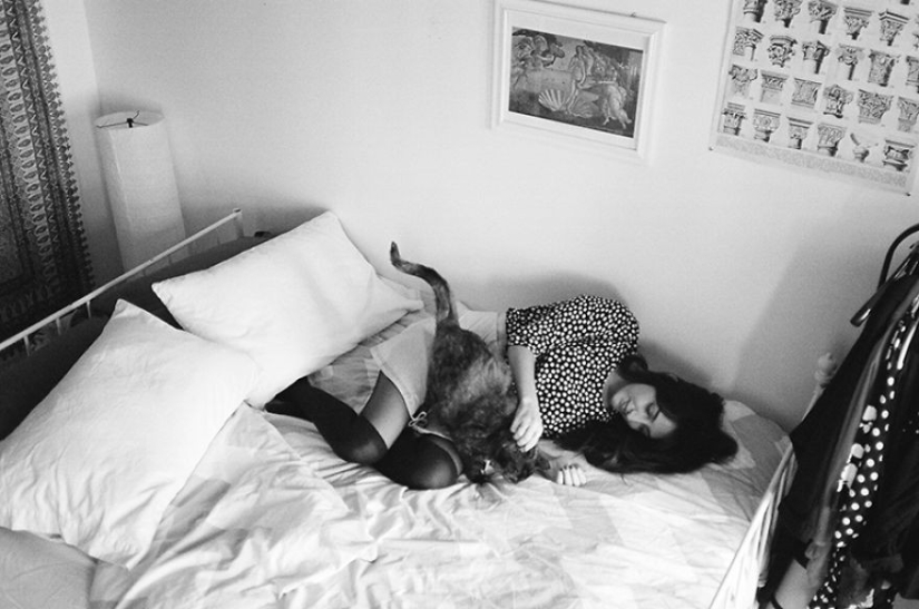 Strong, independent women of New York and their mustachioed companions