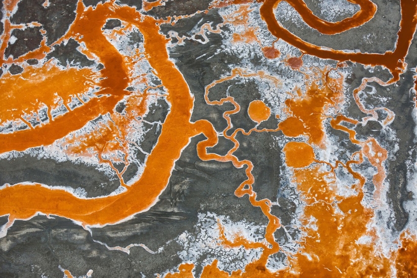 Stunning bird's eye view of Earth