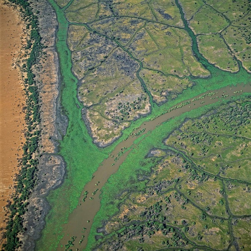 Stunning photos of the Earth&#39;s water bodies from the air