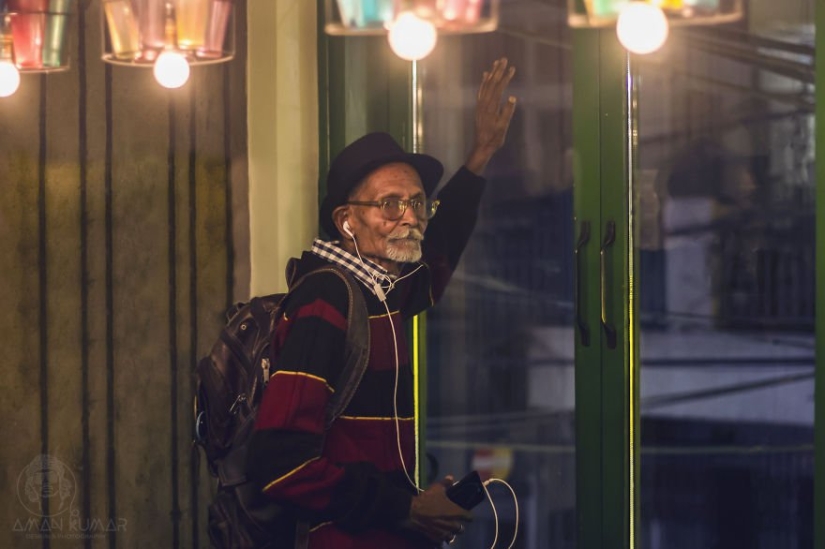 Style and fashion work wonders: grandson turned his 96-year-old farmer grandfather into a real dandy