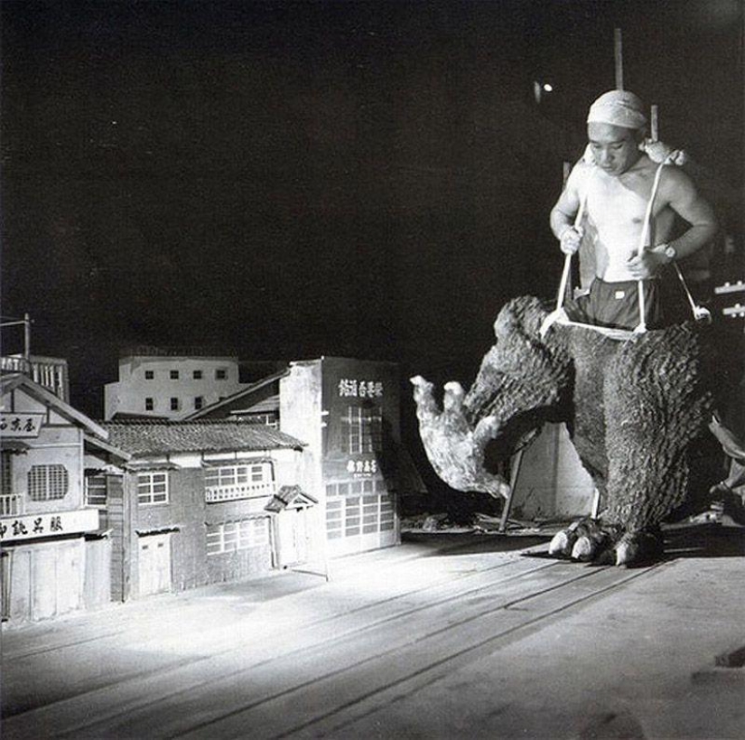 Surprising facts about the first "Godzilla"