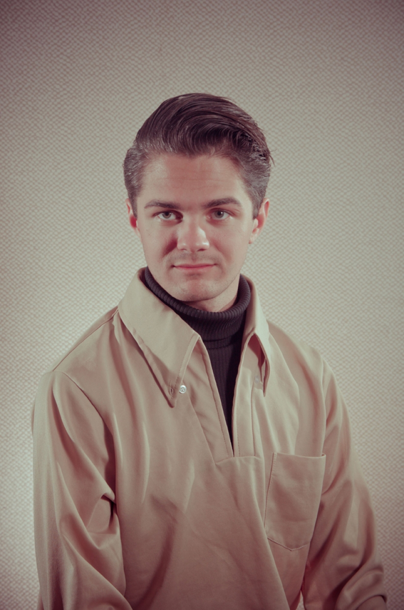 Take off, take off me, photographer