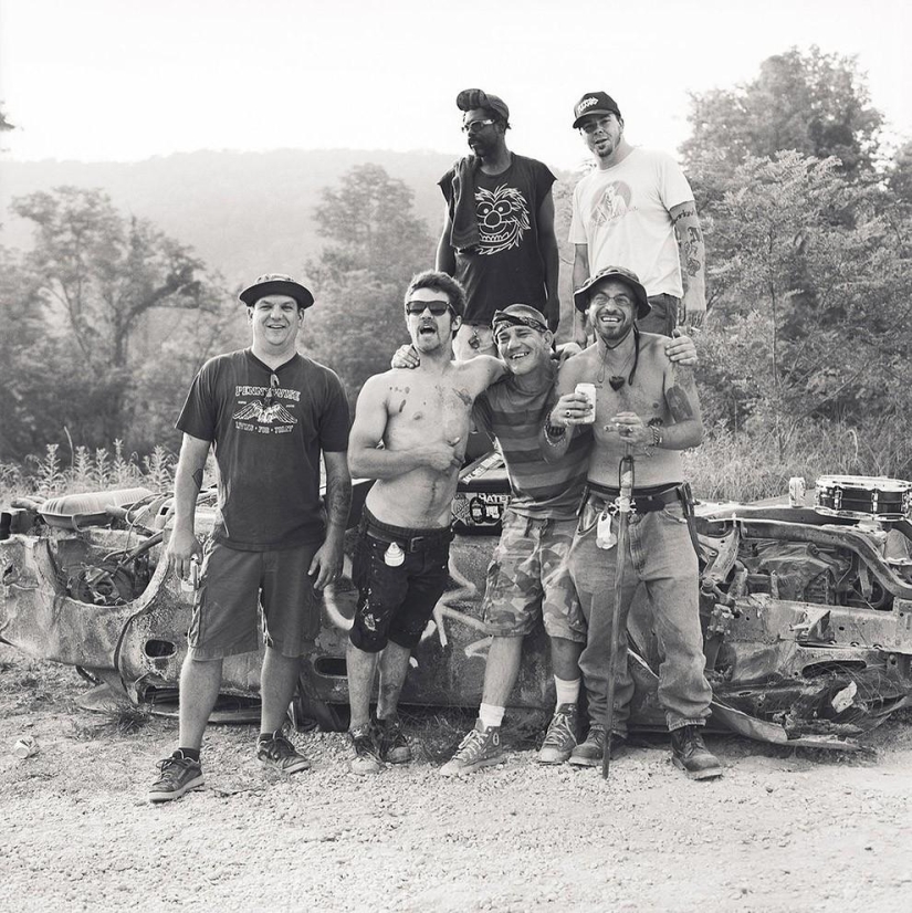 Taking a break from trash and frenzy at anarchist skateboarding fest