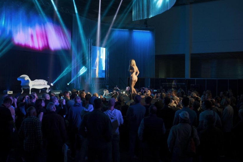 Tanto en vivo como inflable: cómo fue el festival sexual más grande de Alemania Tanto en vivo como inflable: cómo fue el festival sexual más grande de Alemania