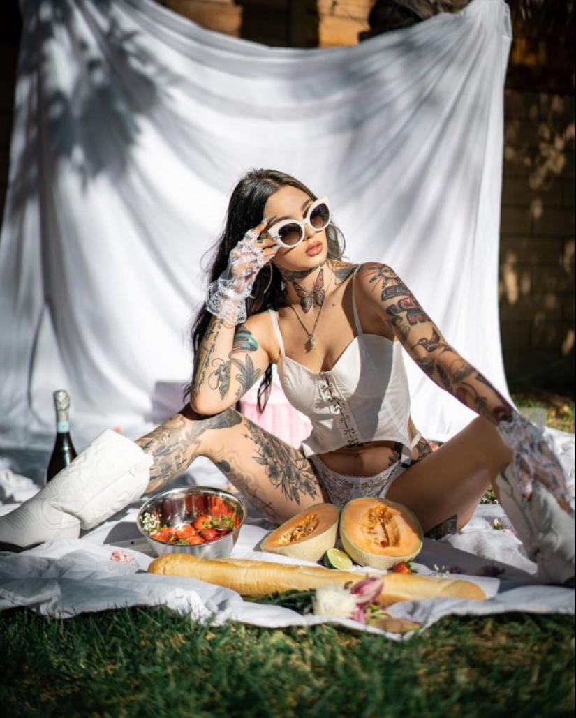 Taylor white tattoo model with an angelic character