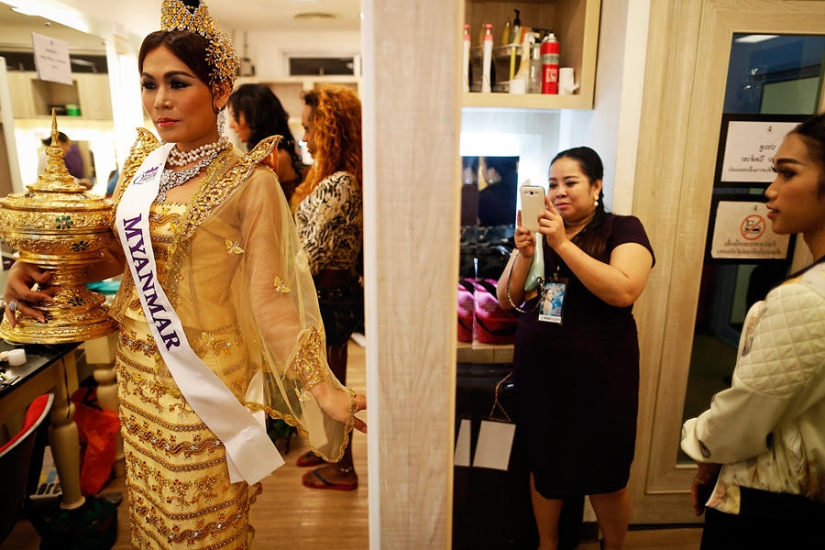 Thailand transgender beauty pageant