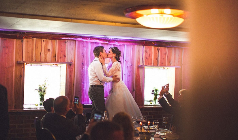 That's what happens if you don't hire a professional photographer for a wedding