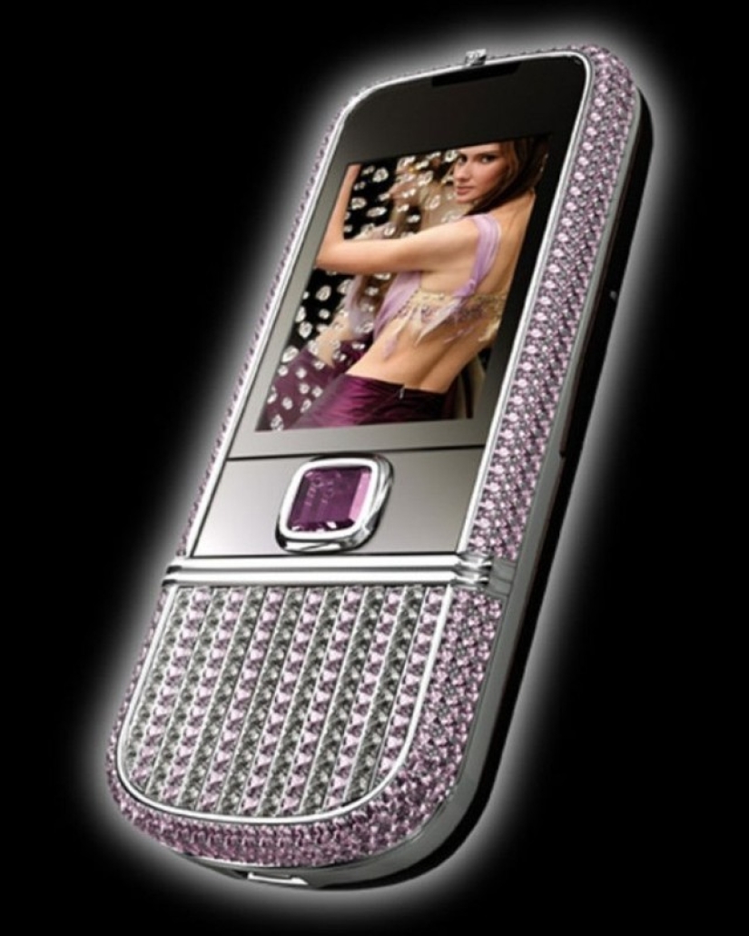 The 10 most expensive phones that only a very wealthy person can afford