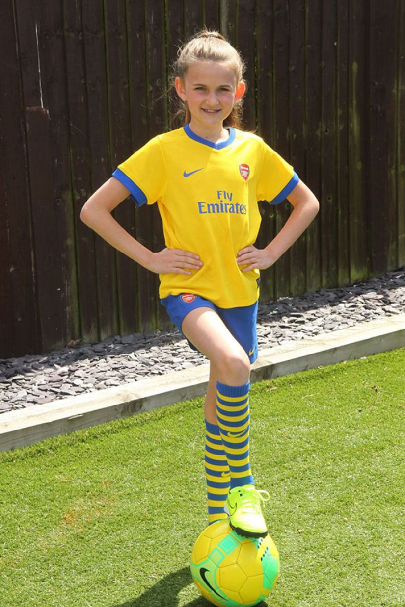 The 11-year-old is not at all a spoiled blogger whose father spends thousands of pounds on her