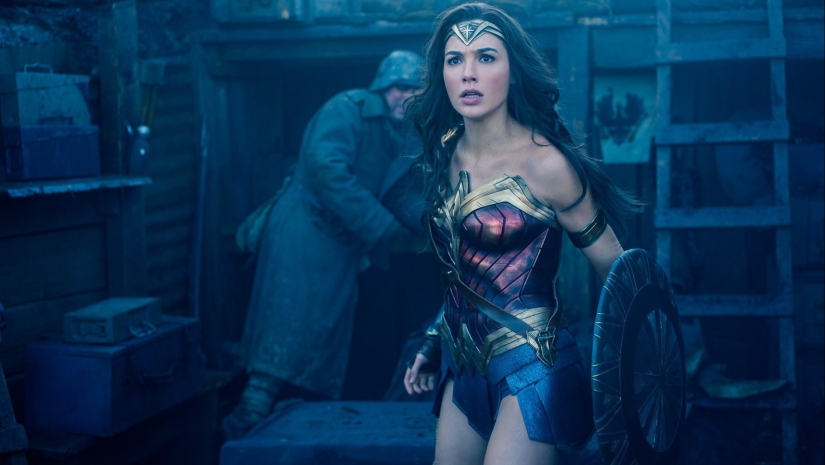 The 5 Hottest Actresses in the DC Universe, According to IMDb The 5 Hottest Actresses in the DC Universe, According to IMDb