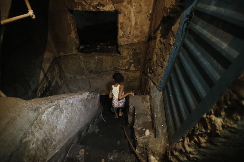 The abode of debauchery: creepy photos of the notorious Brazilian red light district