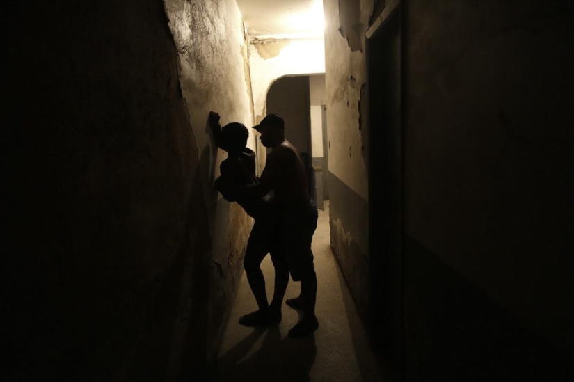 The abode of debauchery: creepy photos of the notorious Brazilian red light district