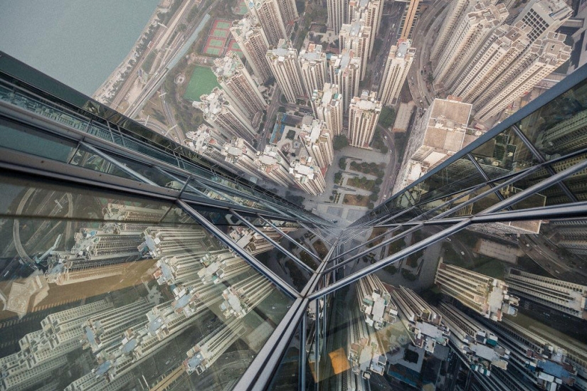 The Adventures of a Canadian Roofer The Adventures of a Canadian Roofer