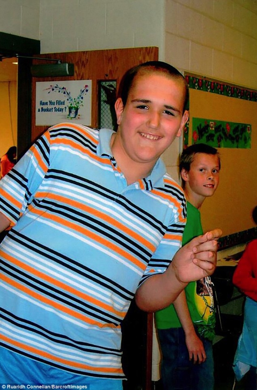 The American youth with a height of 2.33 meters continues to grow