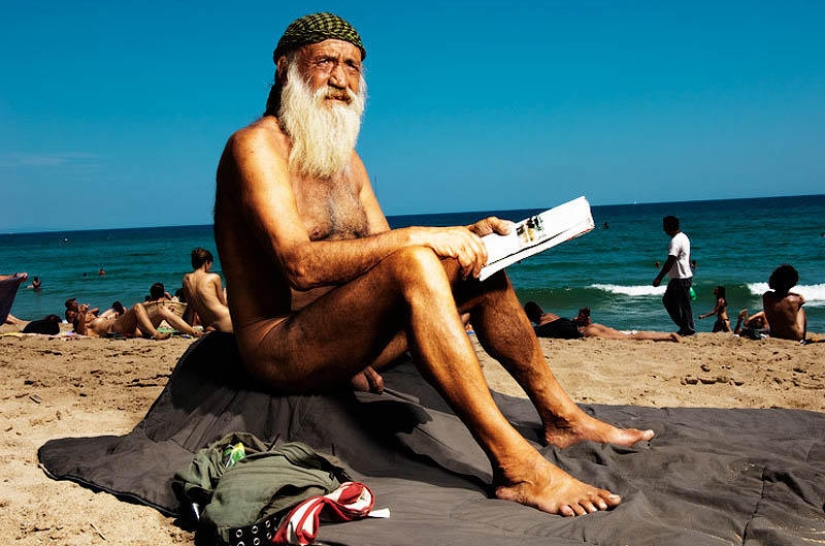 "The Beach" by Luis Artus