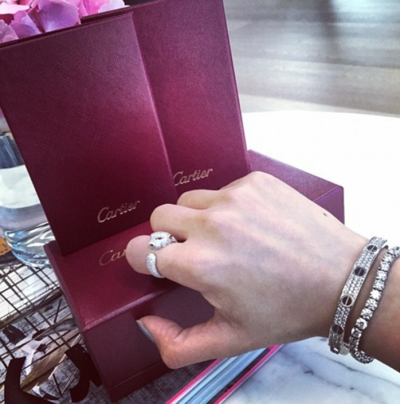 The Beautiful Life of China's Golden Youth The Beautiful Life of China's Golden Youth