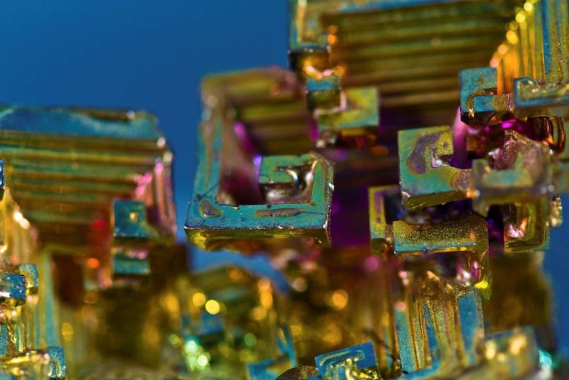 The beauty of bismuth