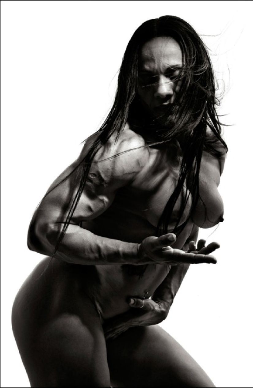 The beauty of strong women by Brazilian photographer Andre Arruda