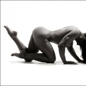 The beauty of strong women by Brazilian photographer Andre Arruda