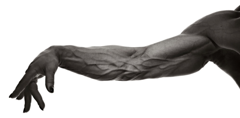 The beauty of strong women by Brazilian photographer Andre Arruda