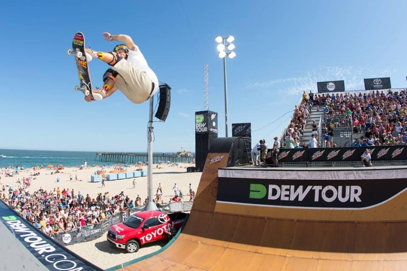 The best photos from the finals of the extreme sports Dew Tour-2013