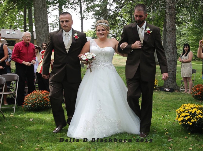 The bride's father stopped the wedding to walk his daughter down the aisle with her stepfather