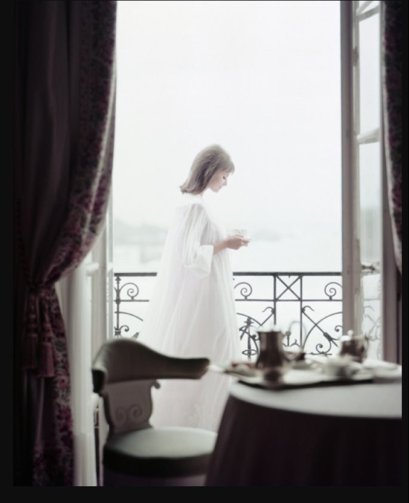 The charm of French women of the 50s in the lens of Georges Dambie