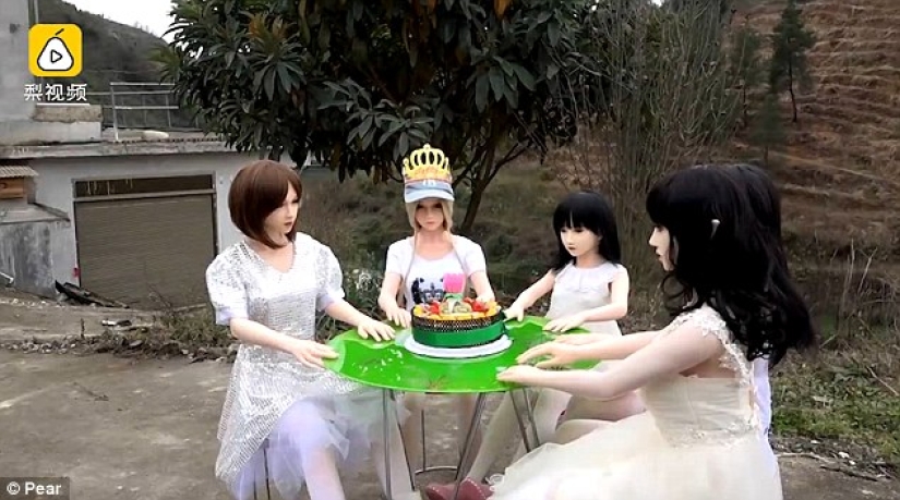 The Chinese started a whole harem of seven rubber women