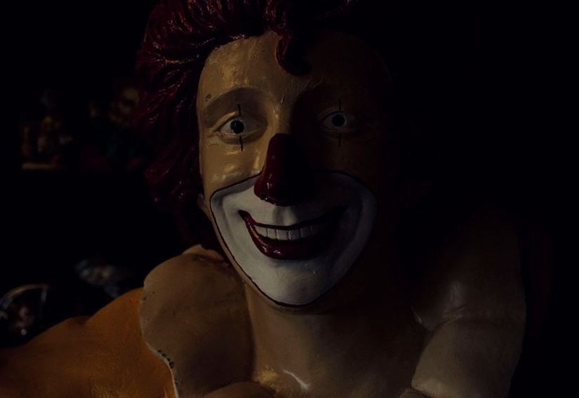 The clown motel, donde los sueños son siempre tan dulces como el algodón de azúcar