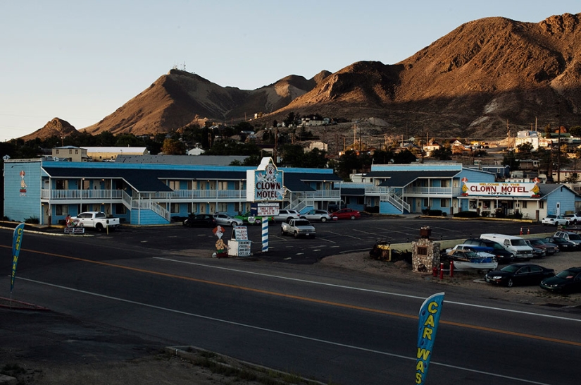 The clown motel, donde los sueños son siempre tan dulces como el algodón de azúcar