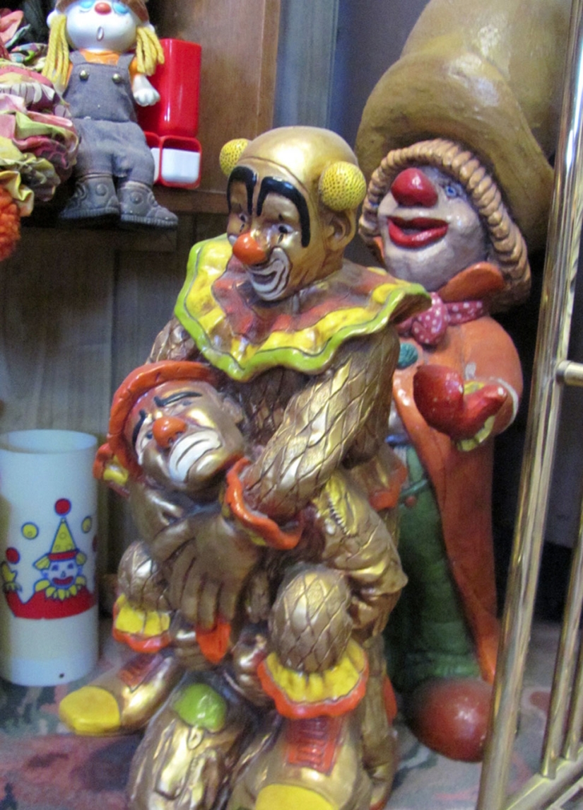 The clown motel, donde los sueños son siempre tan dulces como el algodón de azúcar