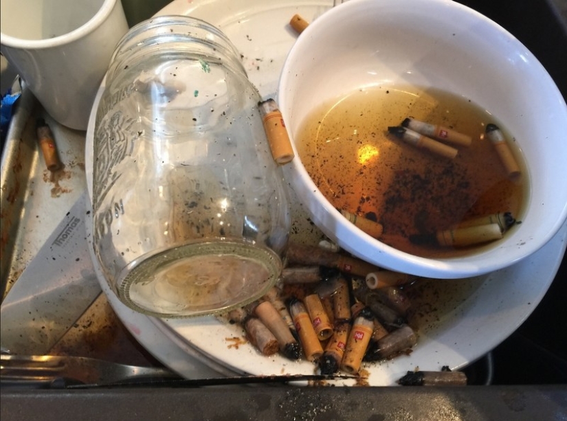 The couple rented out their house on Airbnb, and returned to the wrecked home The couple rented out their house on Airbnb, and returned to the wrecked home