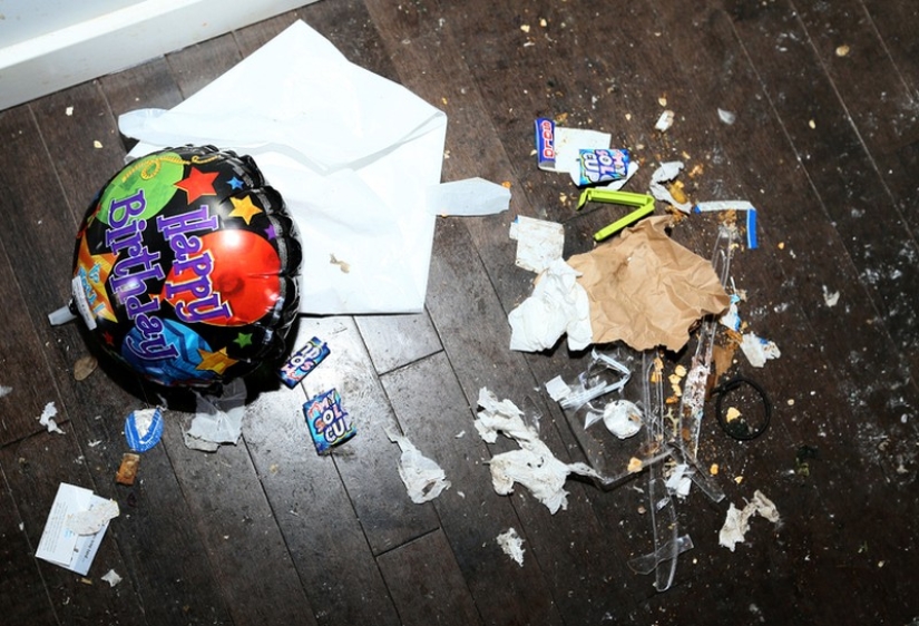 The couple rented out their house on Airbnb, and returned to the wrecked home The couple rented out their house on Airbnb, and returned to the wrecked home