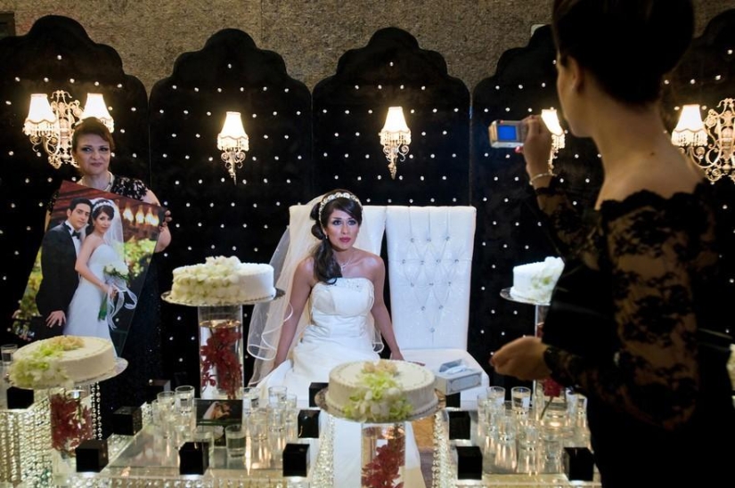 The Double Life of Iranian Youth