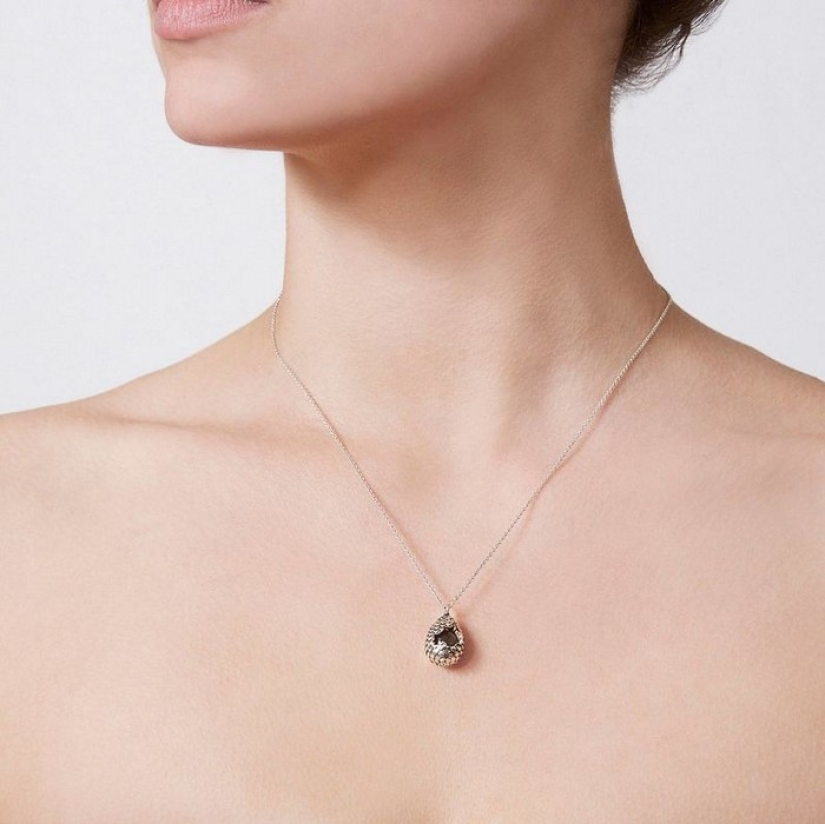 The dragon of the 585th test: the official collection of jewelry from the "Game of Thrones" has gone on sale