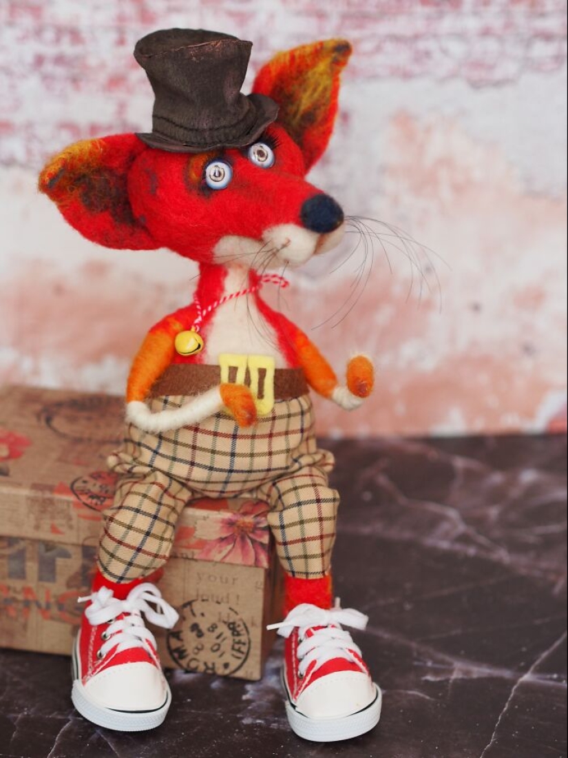 The Funniest Foxes In The World Come To Make You Smile