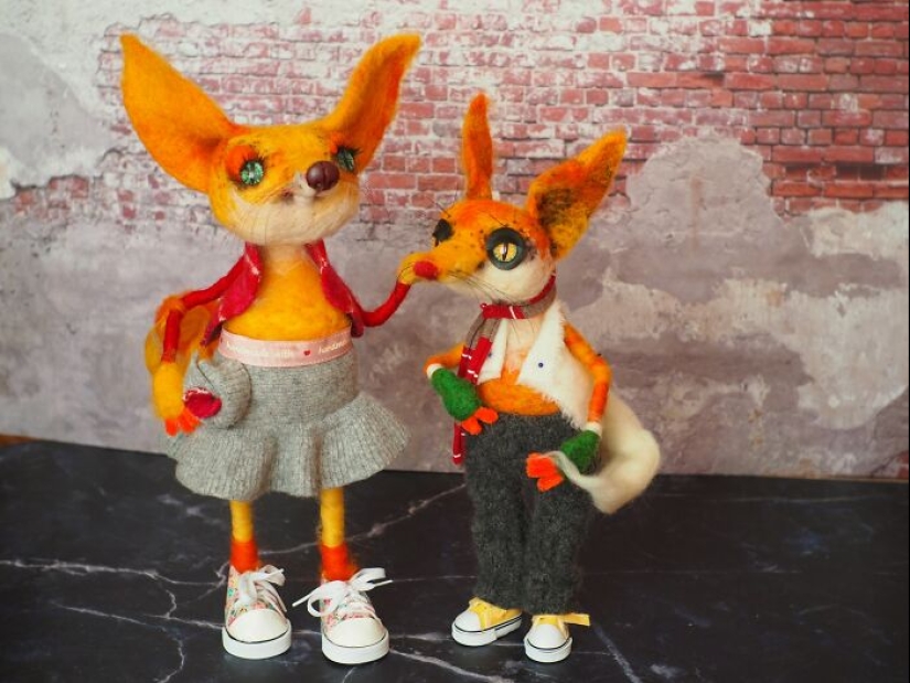 The Funniest Foxes In The World Come To Make You Smile