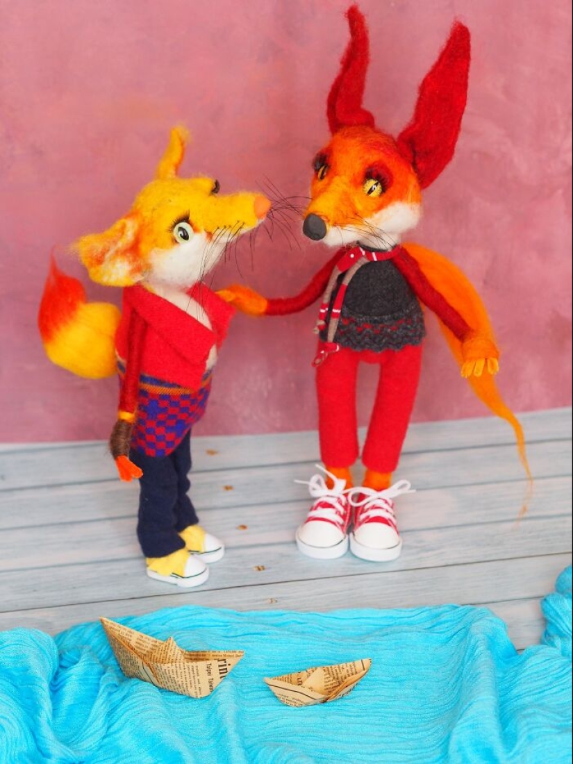 The Funniest Foxes In The World Come To Make You Smile