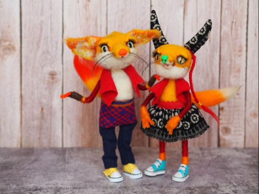 The Funniest Foxes In The World Come To Make You Smile