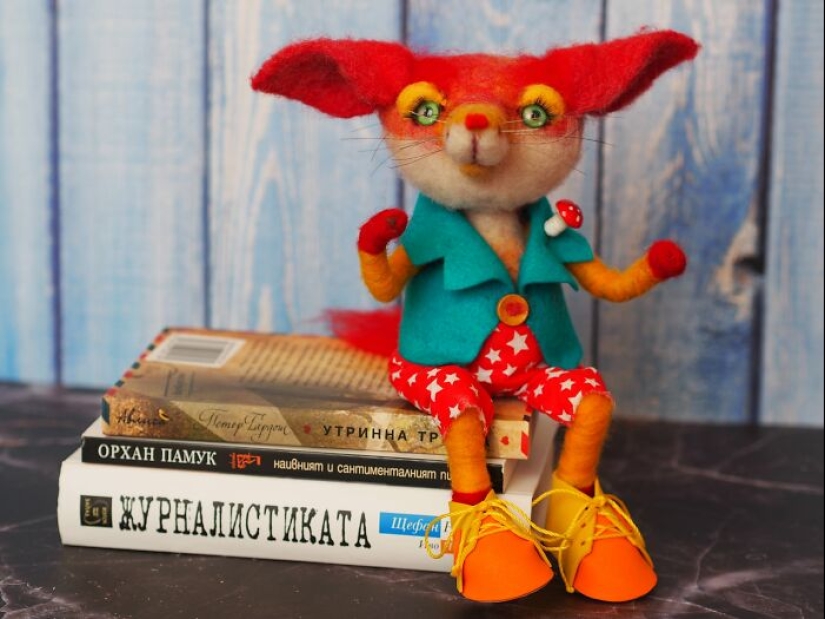 The Funniest Foxes In The World Come To Make You Smile