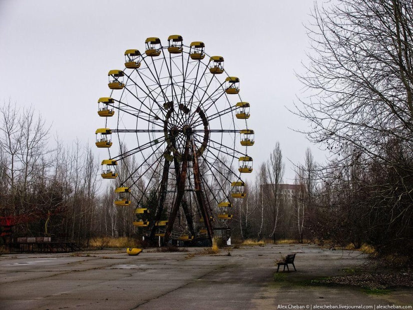 The ghost of Chernobyl on an August morning: a view from above The ghost of Chernobyl on an August morning: a view from above