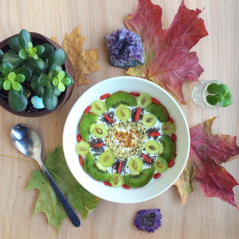 The girl creates real works of art from her vegan dishes