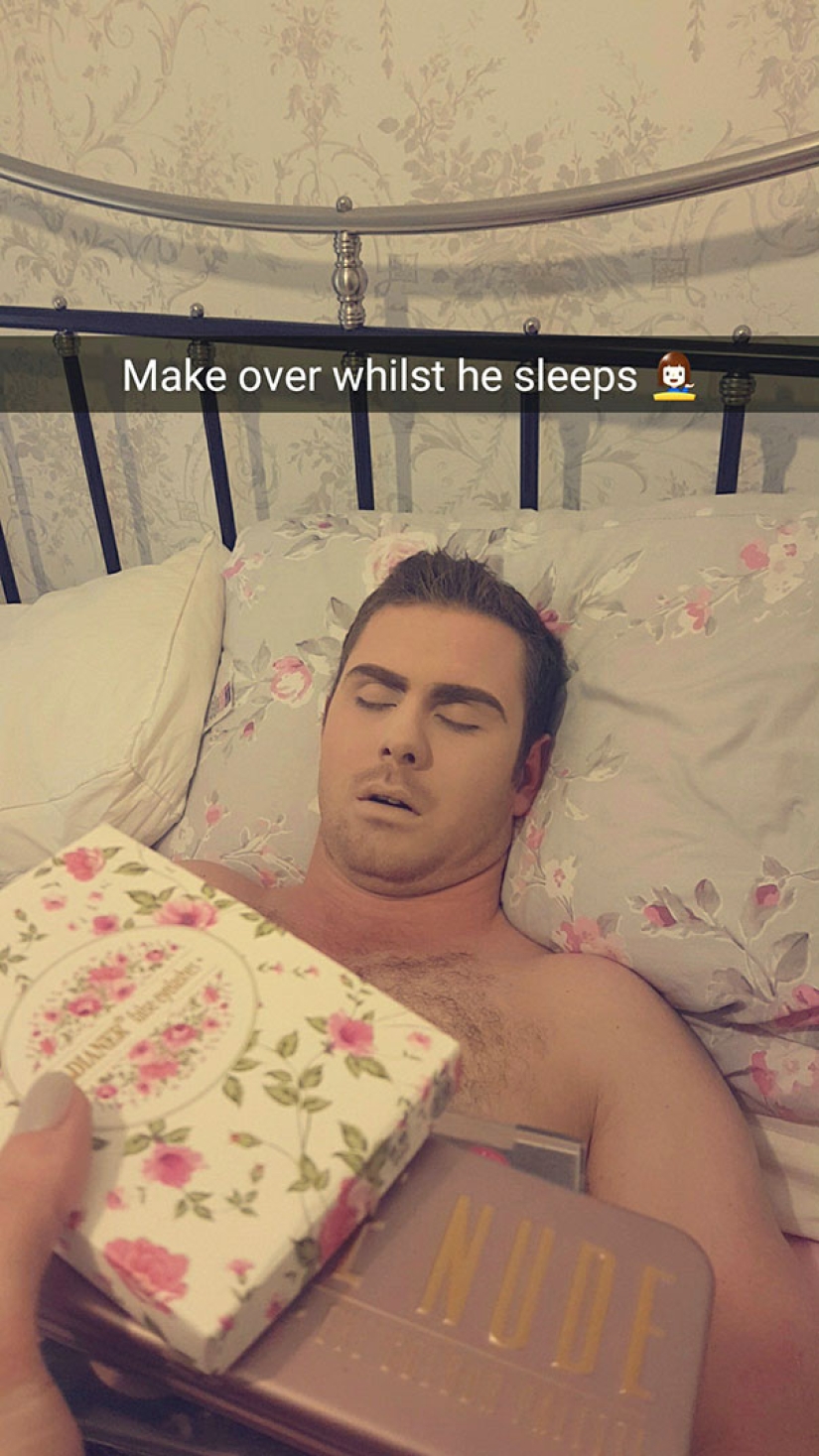 The guy did not keep his promise and overslept, and the girl decided to take revenge