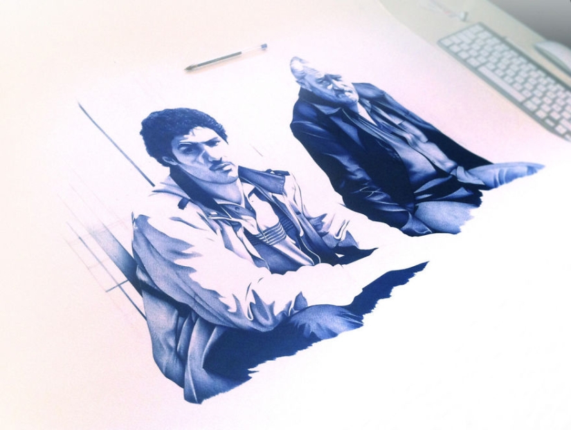 The guy draws with a simple ballpoint pen, and it turns out almost a photo