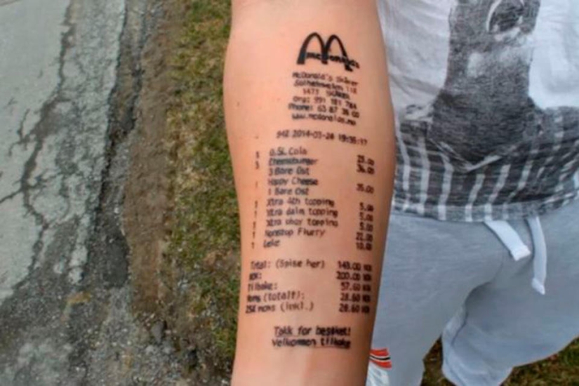 The guy got the worst tattoo in the world, losing the bet