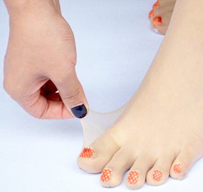 The Japanese came up with tights with a ready-made pedicure
