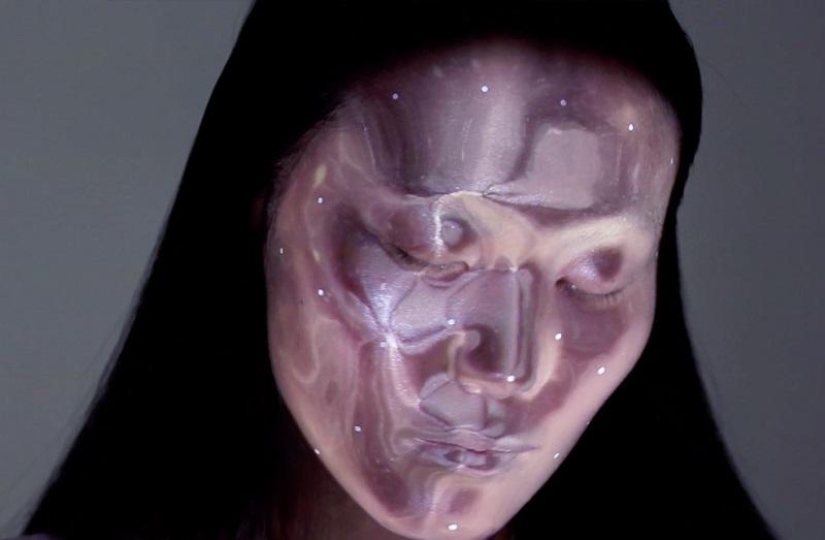 The Japanese invented "electronic makeup"