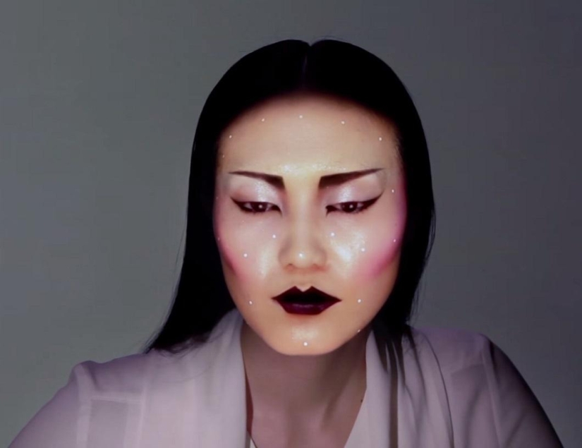 The Japanese invented "electronic makeup"